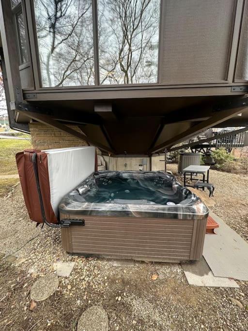 The Escape Pod Cheat Lake, Morgantown, Hot Tub, 2Bed, 2Bath Villa Buitenkant foto