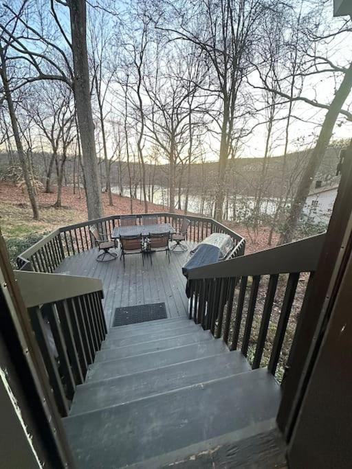 The Escape Pod Cheat Lake, Morgantown, Hot Tub, 2Bed, 2Bath Villa Buitenkant foto